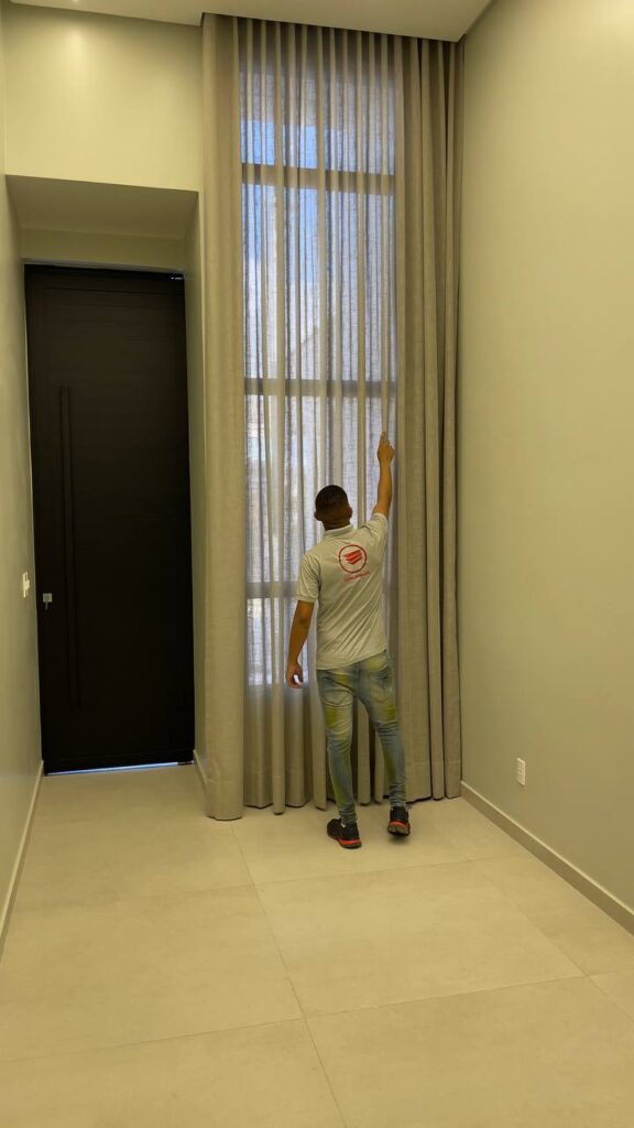 photo_5091573795881331432_y